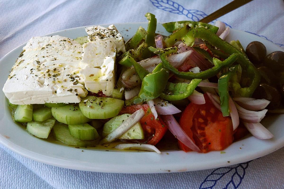 Food in Milos: a Greek village salad with feta, tomato, cucumber, green pepper, onion and olives